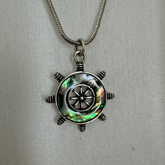 Steering Wheel Necklace,16”🦋 - Picture 3 of 3